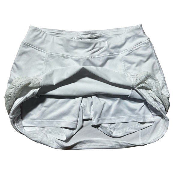 ACX White Active Sport Skort – Small - Picture 1 of 4